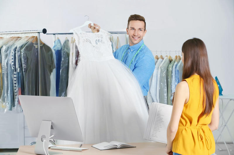Đảm bảo áo cưới không bị hư hỏng trong quá trình giặt